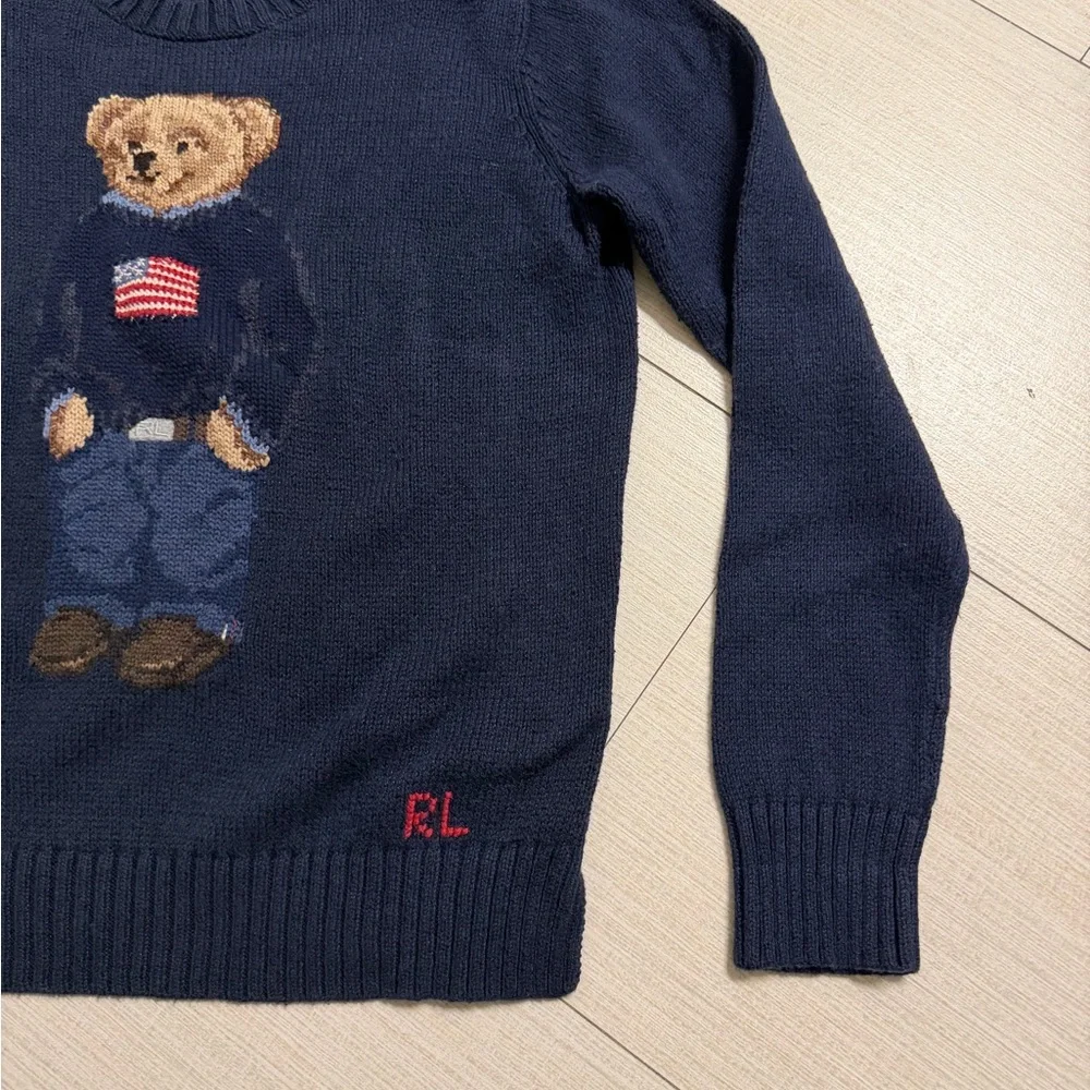 Ralph Lauren woman’s bear flag sweater - Picture 2 of 5